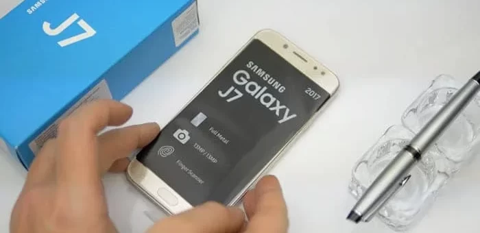 Samsung Galaxy J7 (2017)