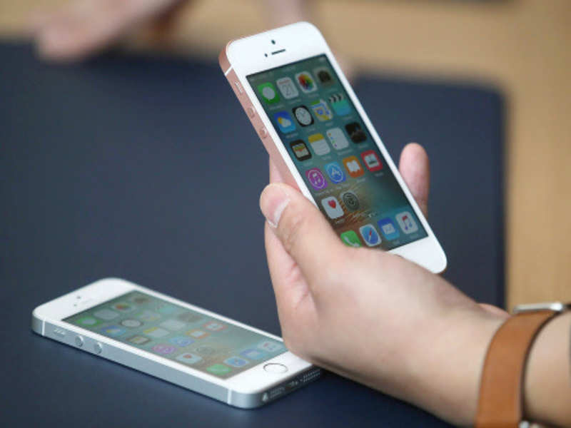 Apple iPhone SE (2020) review, price, advantages, disadvantages