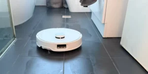 Roborock Review 2026: Best Robot Vacuum for Pet Hair? Battery Life & Features Revealed Roborock