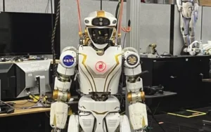 Can NASA’s Valkyrie Robot Replace Humans? (Full Review + Features) Valkyrie Robot (R5)